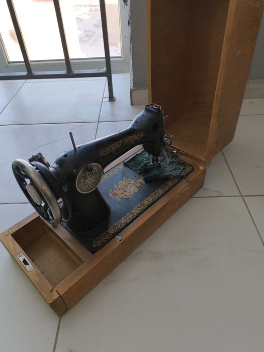 Продам швейные машинки