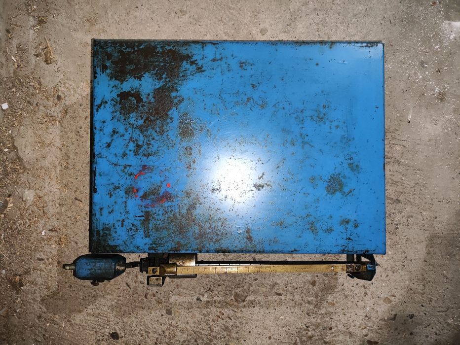 Кантар до 150кг.