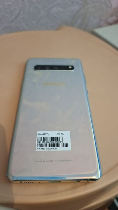 Продам samsung S10 5G