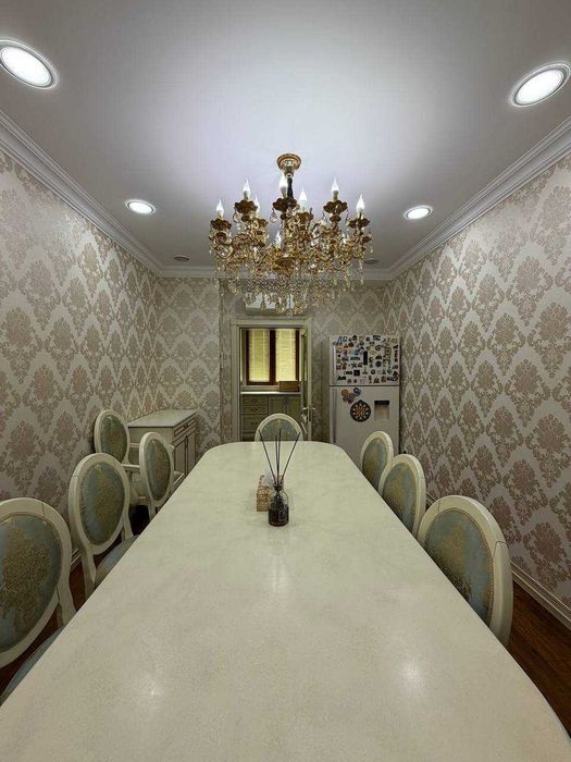 ПРОДАЕТСЯ 3/5/5 на: Саракульская  77м2