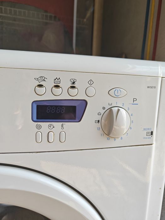 Продам стиральную машину