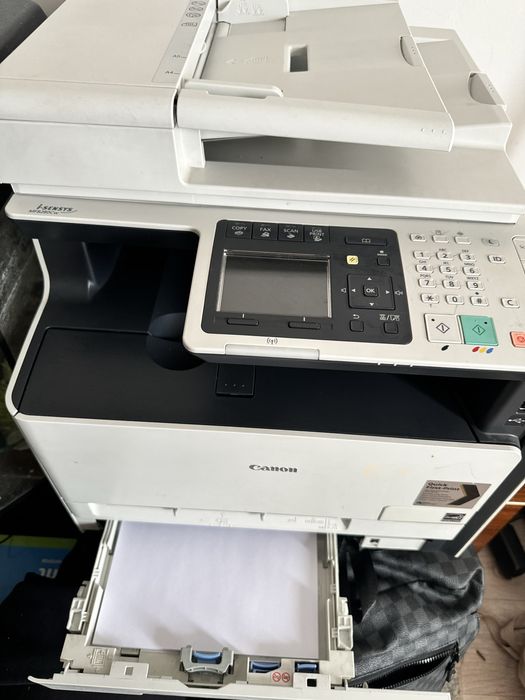 Принтер цветной, черно белый