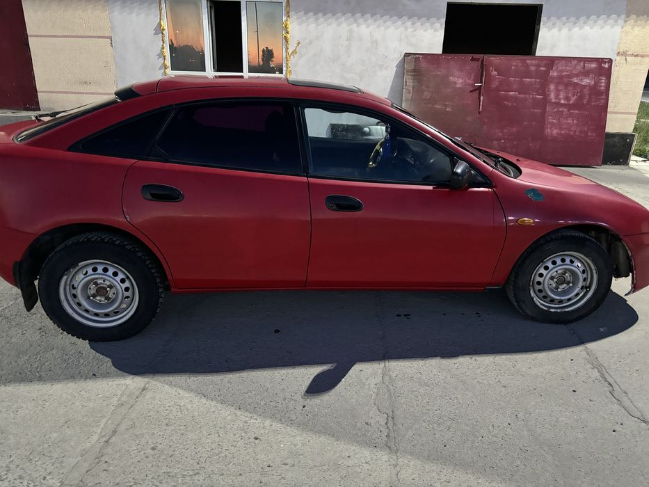 Мазда 323ВА 1994 обьем 1,5