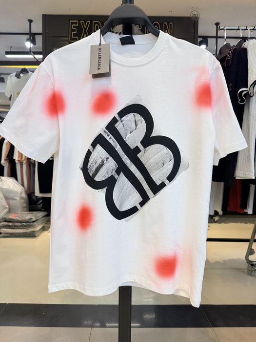 Tricouri modele noi calitate premium!!