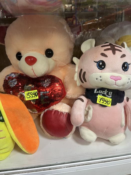 Игрушка-отличный подарок на 8 марта!