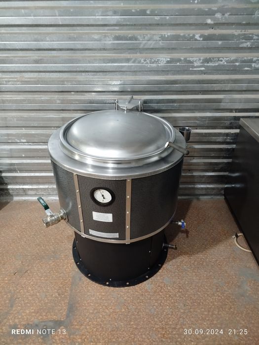 Пищевой паровой котёл 100л   (СССР)