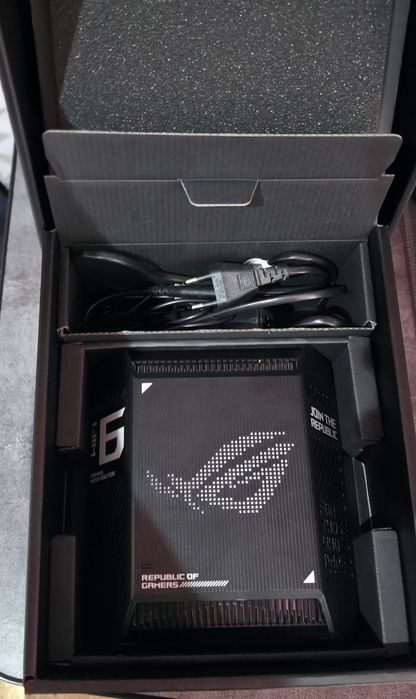 Продам игровой роутер ASUS ROG GT6