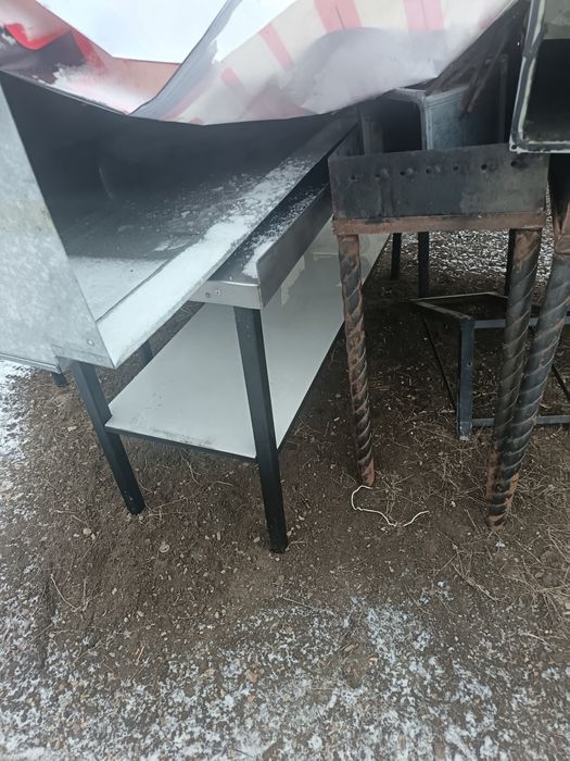 Продам мангал ,вытешка ,стол рукамойка