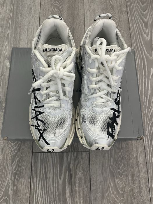 Balenciaga Runners Grafitti