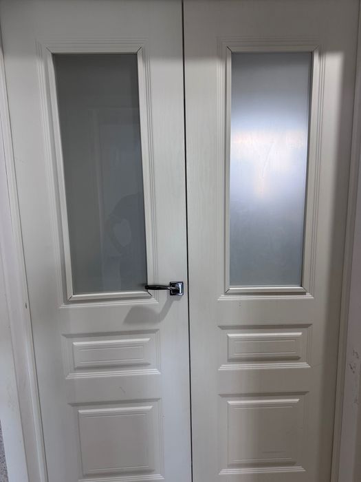 Продам межкомнатные двери Б/у