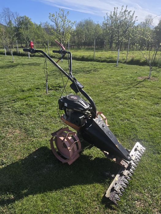 Motocositoare Ruris Dac 777K 5cp lamă 870mm Benzină