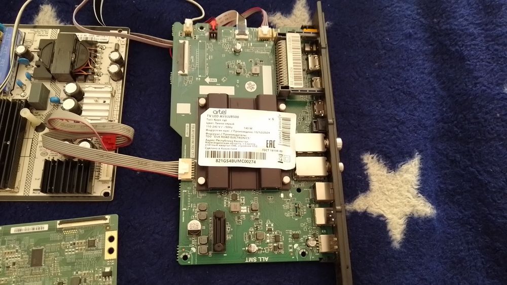Платы от телевизора artel A55LU8500