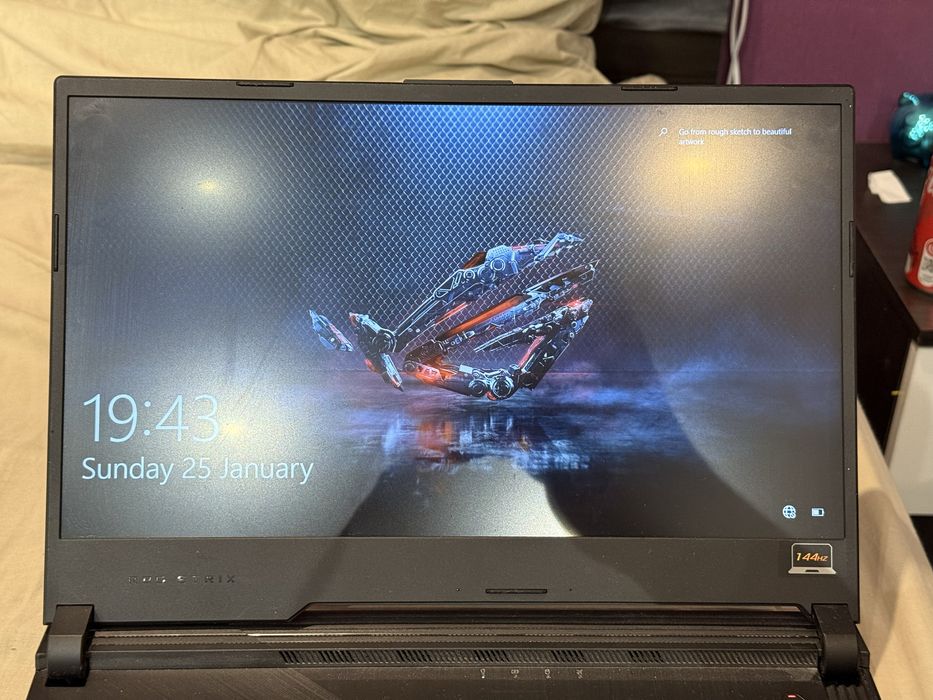 Гейминг лаптоп Asus RoG Strix G15