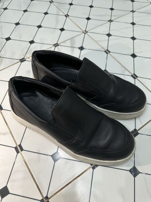 Обувь лоферы на мальчика