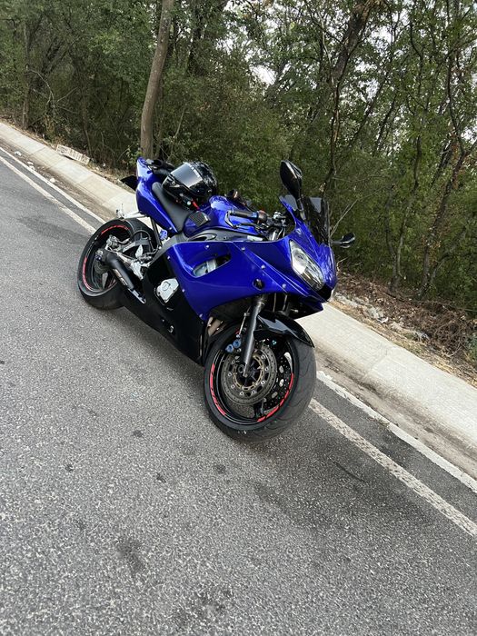 Yamaha yzf r6 an2000