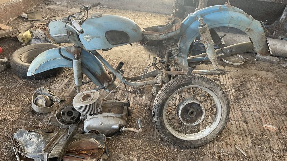 Мотор МЗ Trophy……