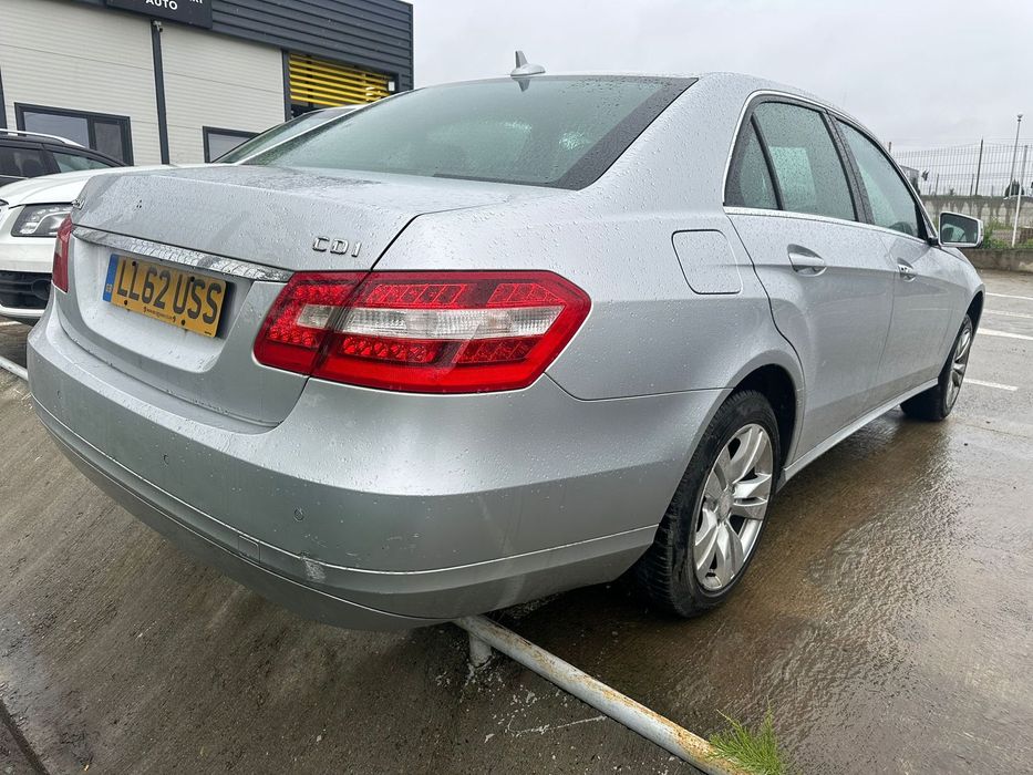 Dezmembrez / Dezmembrari / Piese / Accesorii Mercedes e class w212 gri 2011 2.2 cdti berlina