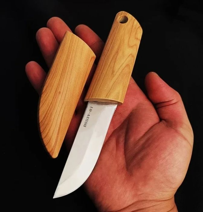 Продам нож для рыбалки.