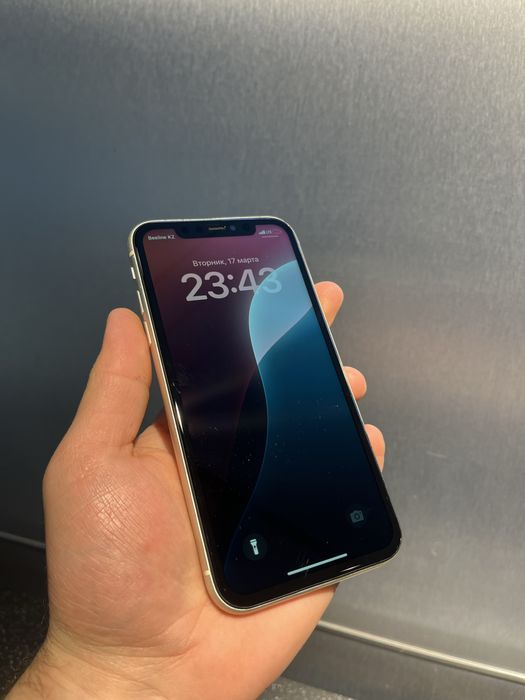 Продам iPhone 11 128gb.