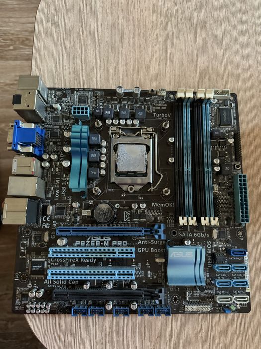 Комплектующие для компьютера.