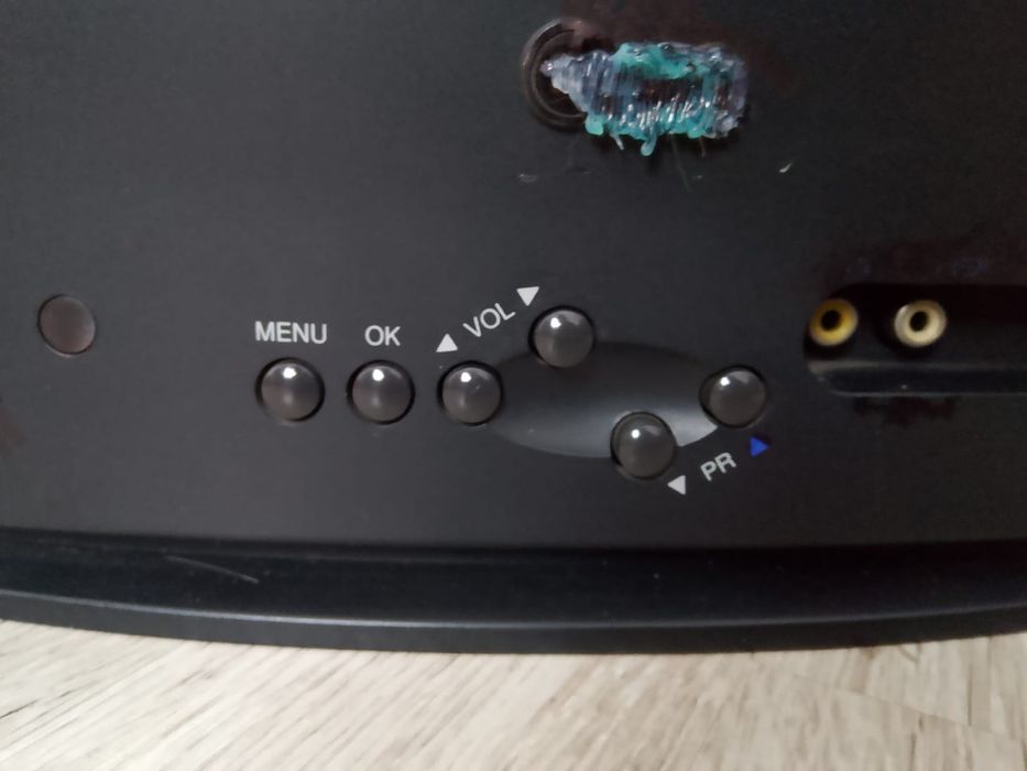 Продам телевизор LG