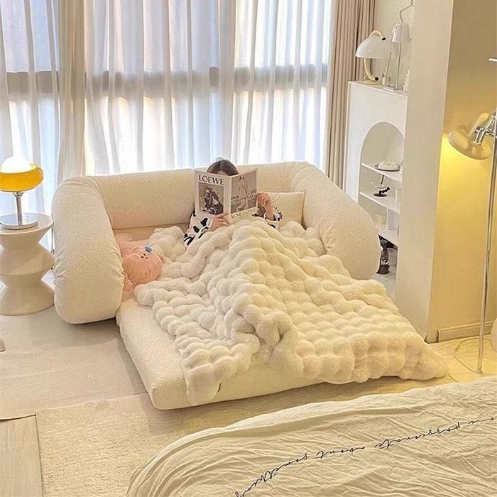 Divan+spalniy, vakum kompressorda ihcham qilingan