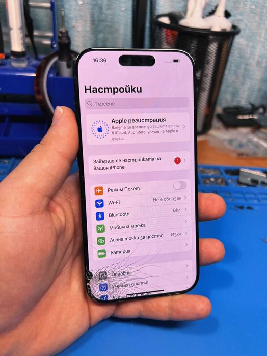 Оригинален дисплей за iPhone 15 PRO, със забележка!