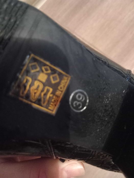 Дамски боти от zapatos