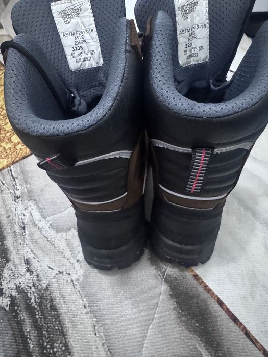 Red wings демисезон