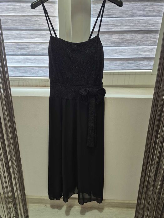 Rochita neagra ocazie