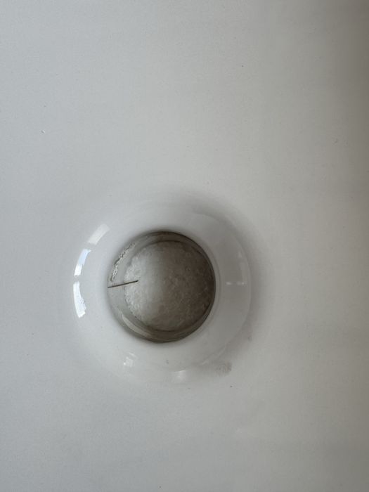 Мивка Roca за под плотов монтаж