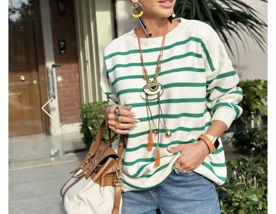 Кофты разные …..