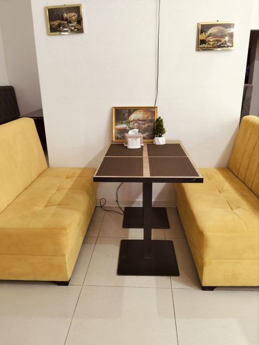 Кафе учун диванлар сотилади