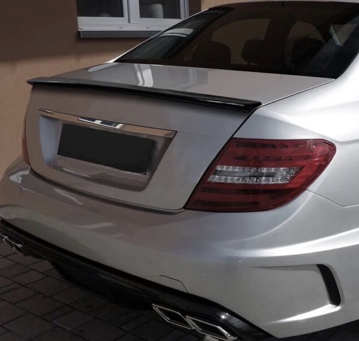 Спойлер mercedes W204 AMG style