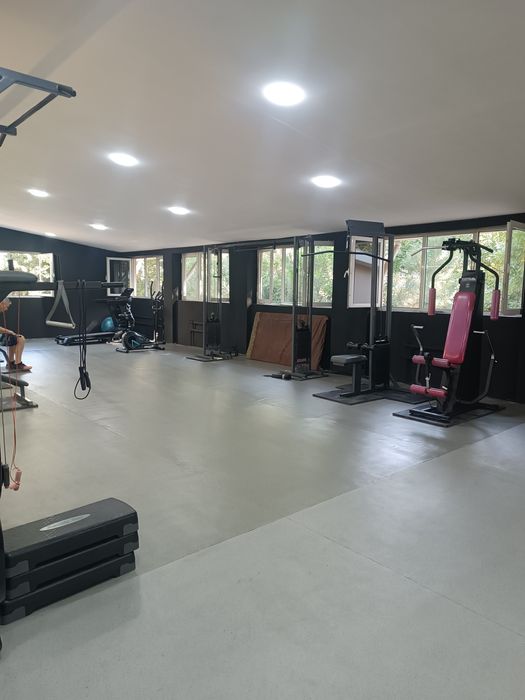 Приглашаем всех желающих посетить наш тренажёрный зал