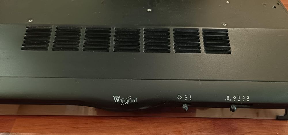 Продам вытяжку б/у