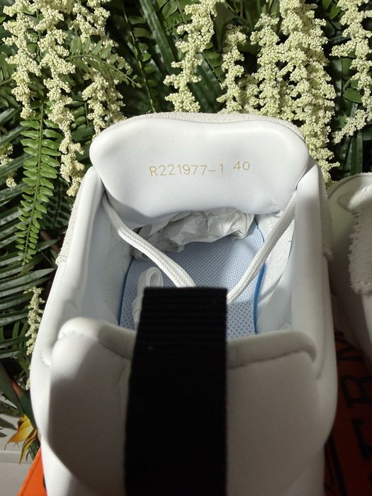 Hermes Trainer White