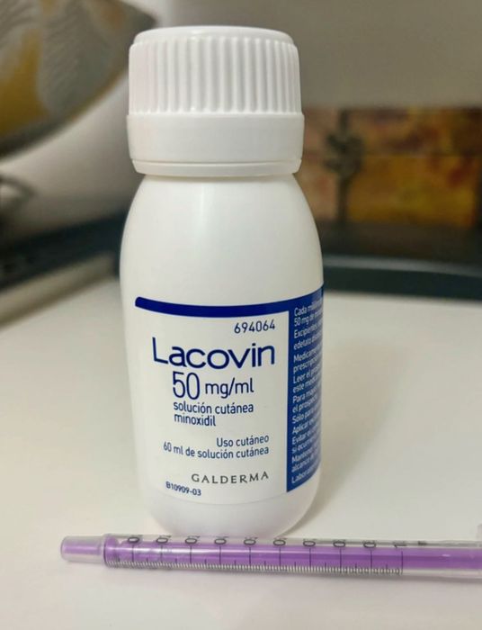 Tratament impotriva caderii parului Minoxidil 5% 60 ml