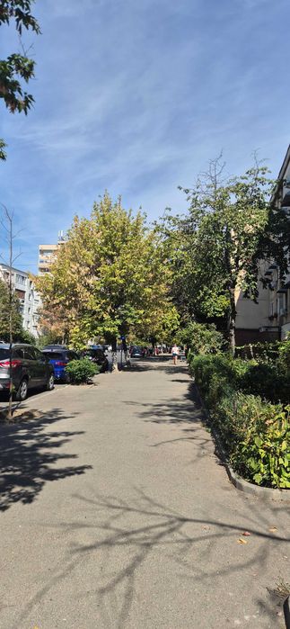 Garsonieră decomandată, mobilată, etaj 1 – Str. Henri Coandă