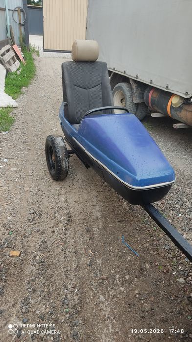 Продам прицеп одноместный.