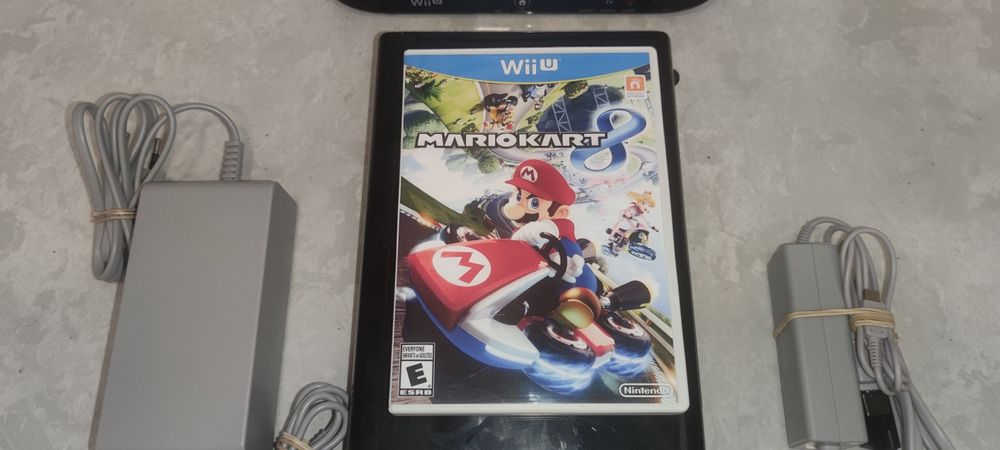 Nintendo WiiU+Mario Kart 8