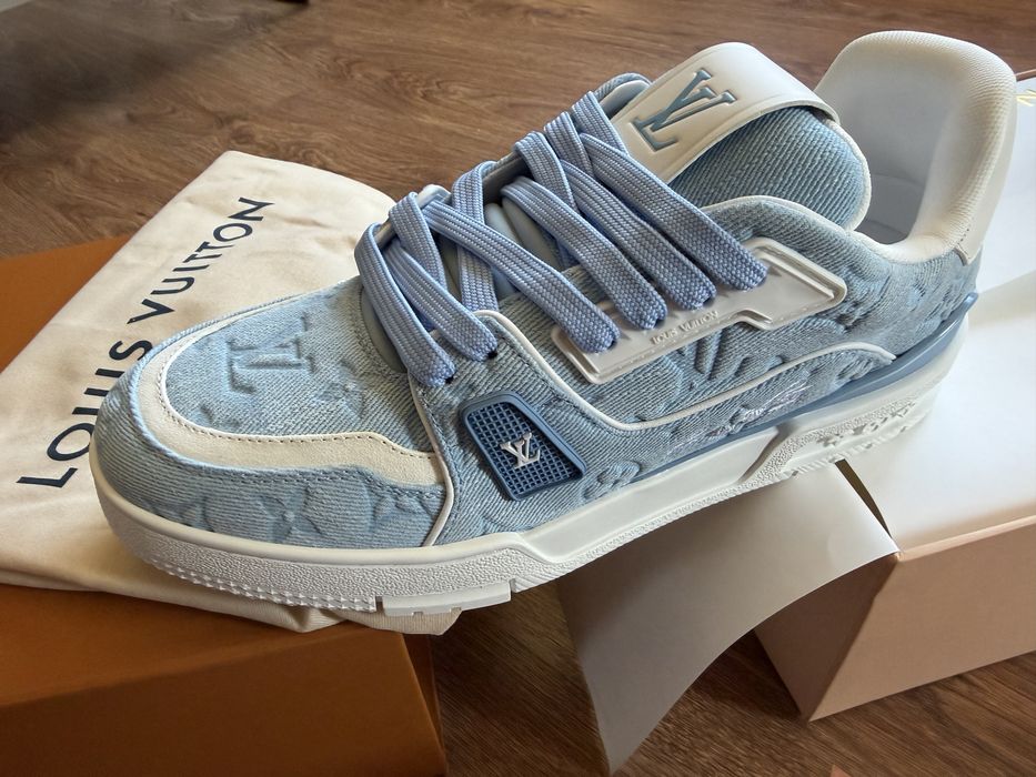 Adidasi LV  trainers model 2026