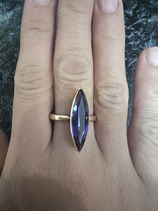 Продается золотое кольцо