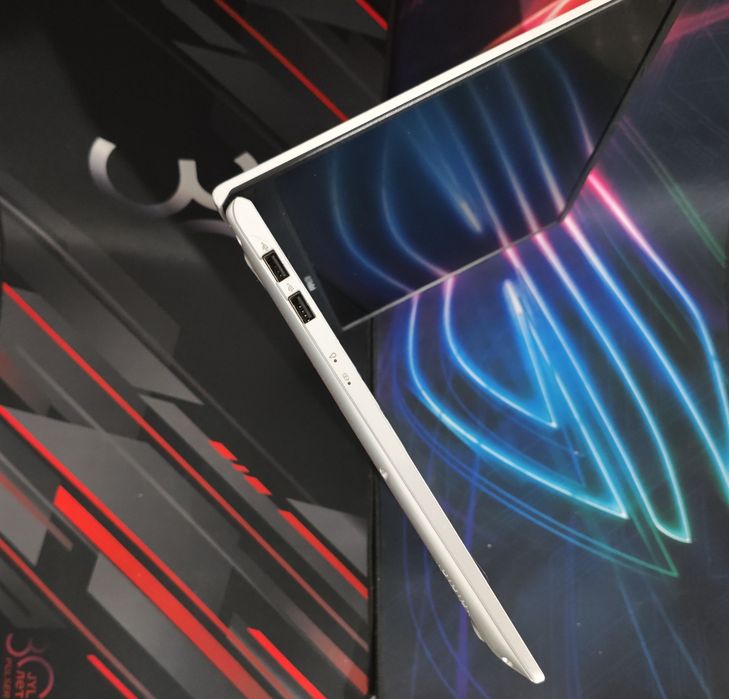 Современный ультрабук ASUS VivoBook X512JA
