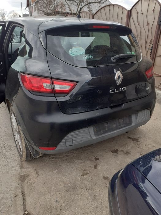 Dezmembrez Renault Clio 2013