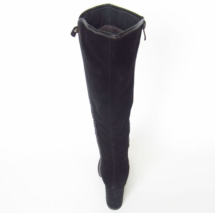 Сапоги две модели (на 39/40 размер)