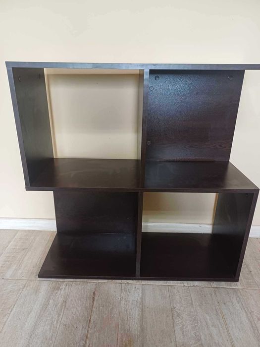 Универсална етажерка ,цвят венге