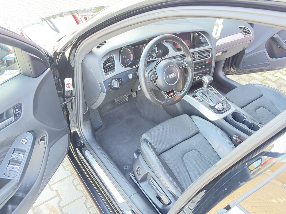 Audi A4 Vând Audi a4 S LINE b8.5,(2014) cutie automată multitronic.