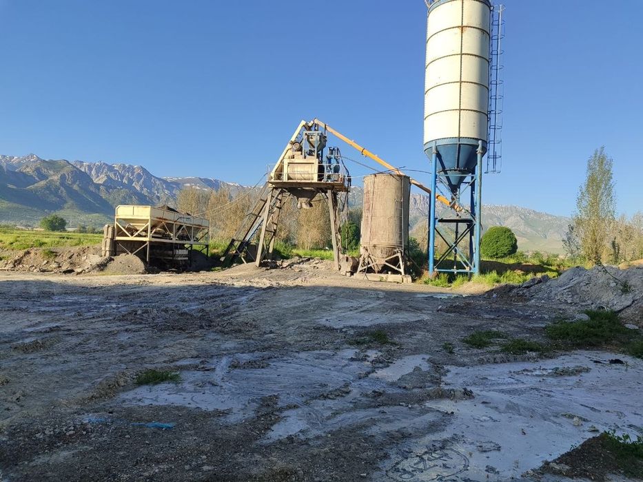 Beton zavod sotiladi!