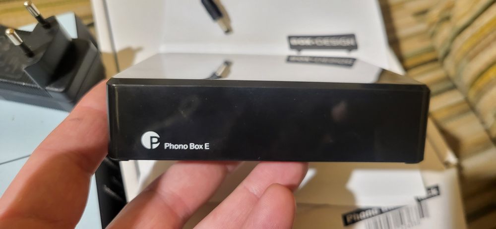 Фонокорректор Pro-Ject Phono Box E